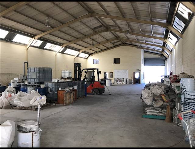 555M² FACTORY FOR SALE IN PAROW CENTRAL
